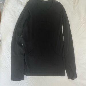 Lululemon Swiftly Tech Long Sleeve